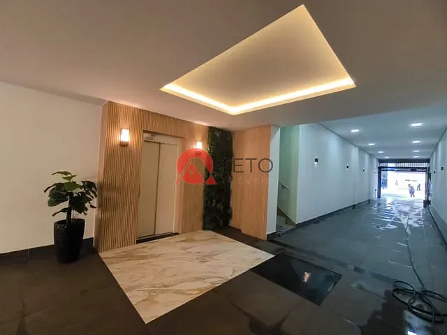 Apartamento 3 quartos e 2 banheiros, para alugar, no bairro Zona 01 em Maringá