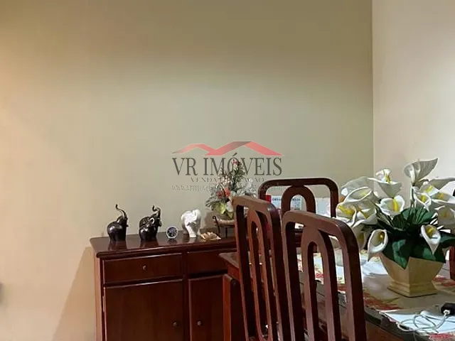 Apartamento 3 quartos e 1 banheiro, à venda, no bairro Vila Mury em Volta Redonda
