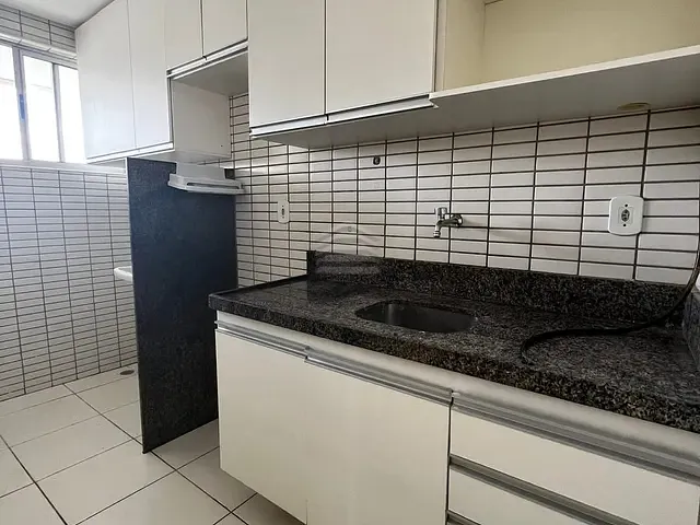 Apartamento 2 quartos e 2 banheiros, à venda, no bairro Fátima em Teresina