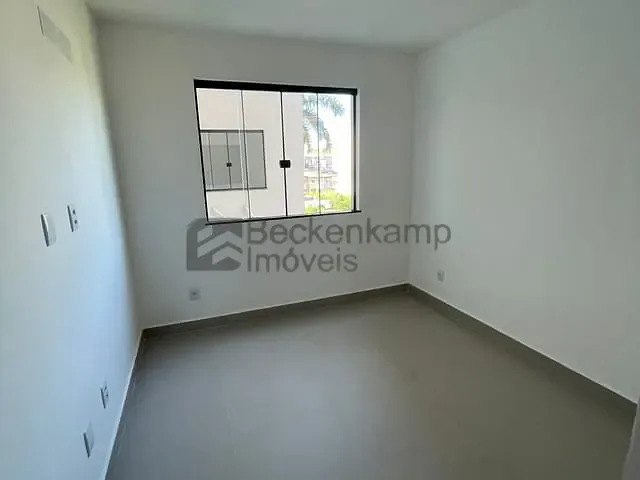 Apartamento 2 quartos e 1 banheiro, à venda, no bairro Jardim Belvedere em Volta Redonda