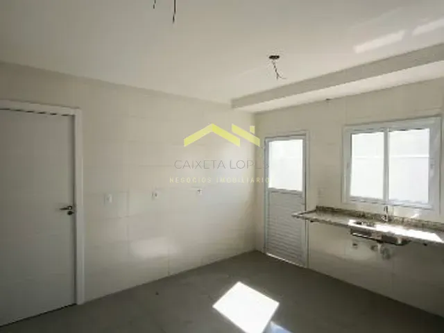 Apartamento com 68m² 2 quartos e 1 banheiro, à venda, no bairro Vila Curuçá em Santo André