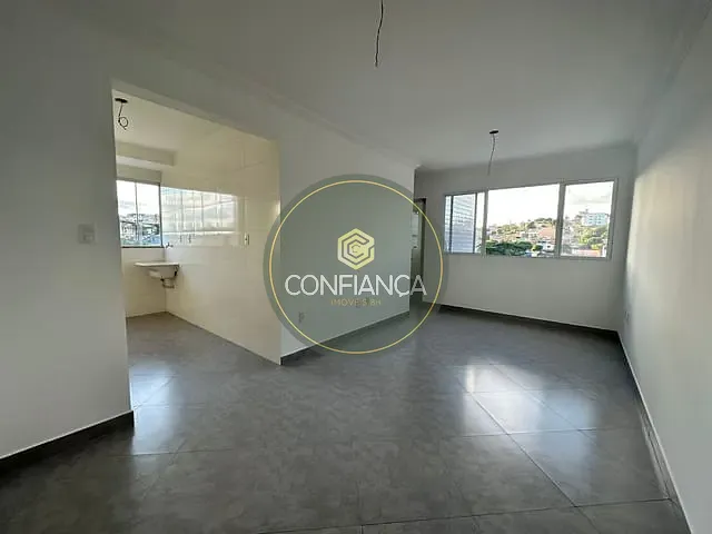 Apartamento 2 quartos e 2 banheiros, à venda, no bairro Santa Mônica em Belo Horizonte