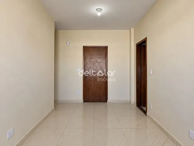 Apartamento com 70m² 2 quartos e 2 banheiros, para alugar, no bairro Heliópolis em Belo Horizonte