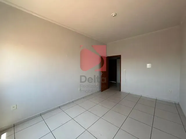Apartamento para alugar, no bairro Centro em Pirassununga