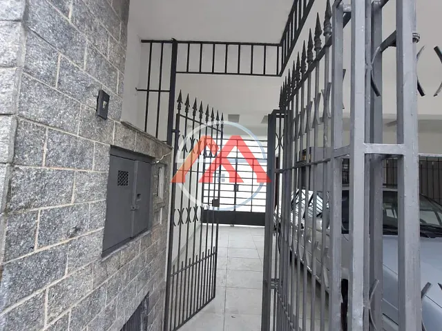 Sobrado 3 quartos e 3 banheiros, para alugar, no bairro Vila Tolstoi em São Paulo
