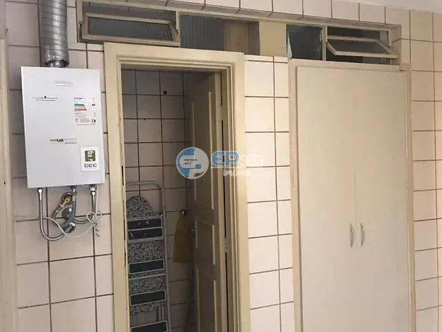 Apartamento 3 quartos e 3 banheiros, à venda, no bairro Centro em Londrina