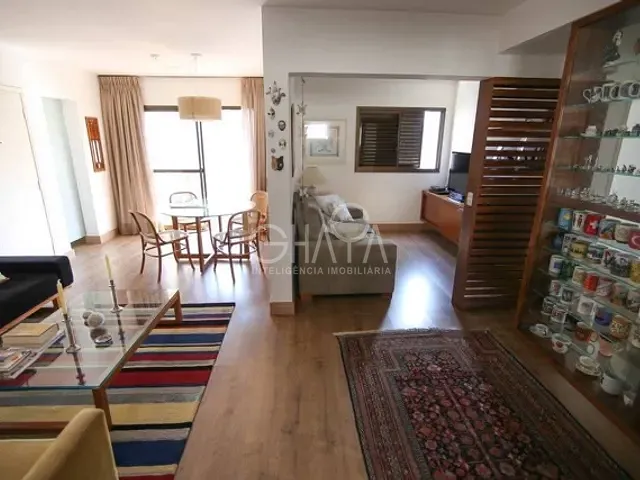 Apartamento 3 quartos e 3 banheiros, à venda, no bairro Moema em São Paulo