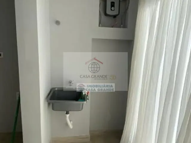 Apartamento 2 quartos e 1 banheiro, à venda, no bairro Centro em Rolândia