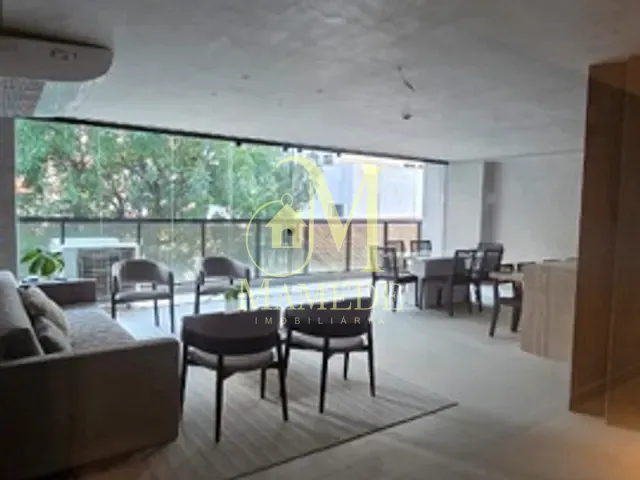 Apartamento 3 quartos e 4 banheiros, à venda, no bairro Batista Campos em Belém