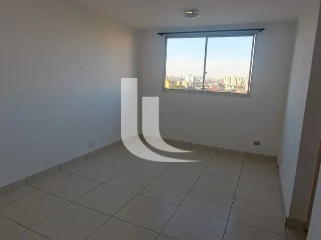 Apartamento 2 quartos e 1 banheiro, para alugar, no bairro Brás em São Paulo