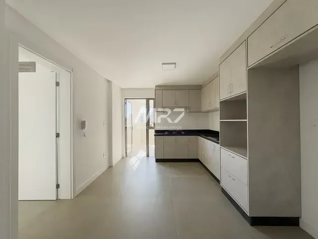 Apartamento com 162m² 3 quartos e 3 banheiros, à venda, no bairro Estrela em Ponta Grossa