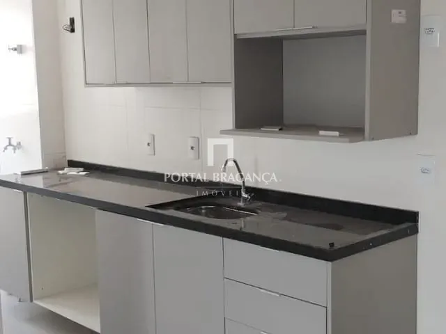Apartamento 2 quartos e 2 banheiros, à venda, no bairro Alvinópolis em Atibaia