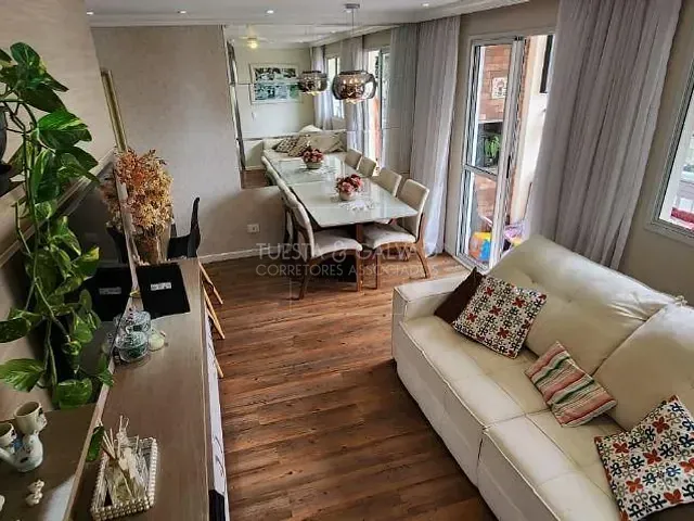 Apartamento com 70m² 3 quartos e 2 banheiros, à venda, no bairro Capão Raso em Curitiba
