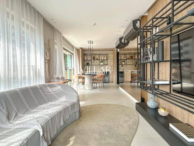 Apartamento com 114m² 2 quartos e 2 banheiros, à venda, no bairro Copacabana em Rio de Janeiro