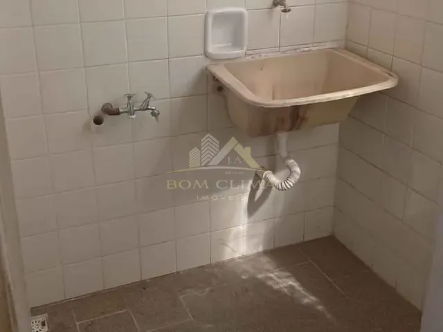 Apartamento 3 quartos e 1 banheiro, à venda, no bairro Morro da Glória em Juiz de Fora