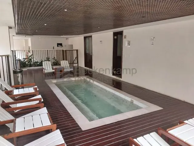 Apartamento 2 quartos e 2 banheiros, à venda, no bairro Copacabana em Rio de Janeiro