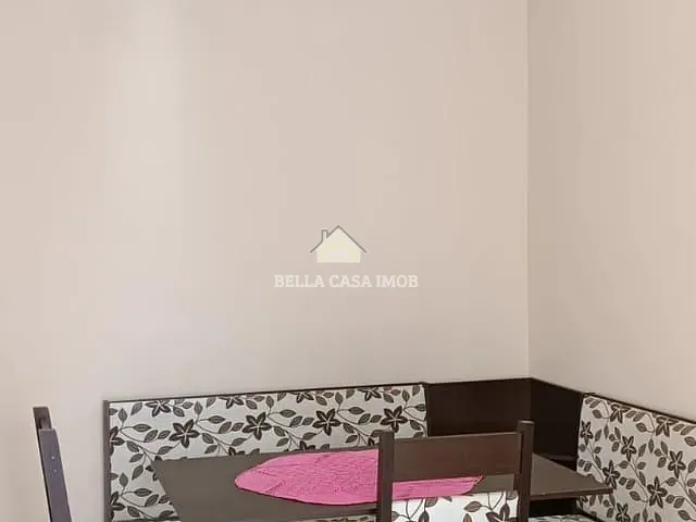 Apartamento com 47m² 2 quartos e 1 banheiro, para alugar, no bairro Jardim Simus em Sorocaba