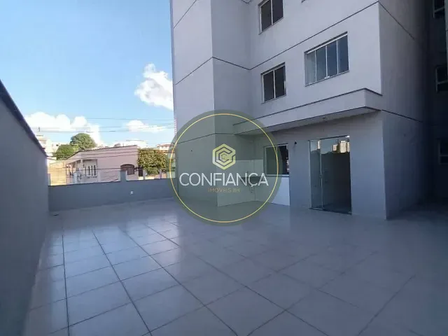Apartamento 2 quartos e 2 banheiros, à venda, no bairro Santa Mônica em Belo Horizonte