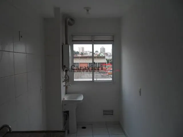 Apartamento 2 quartos e 1 banheiro, à venda ou para alugar, no bairro Guaiaúna em São Paulo