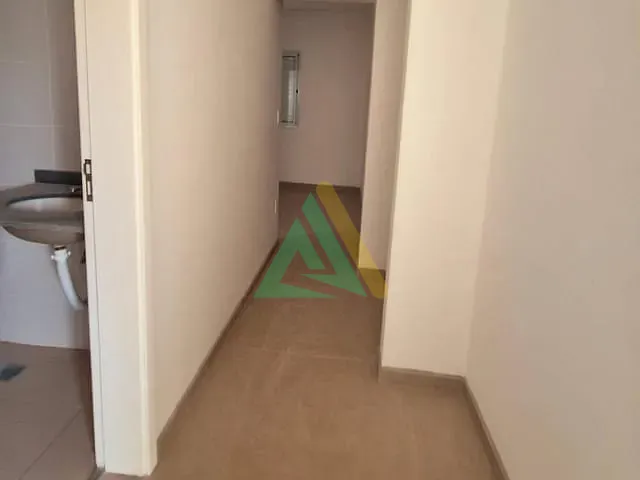 Apartamento 3 quartos e 1 banheiro, à venda ou para alugar, no bairro Jardim Scomparim em Mogi Mirim
