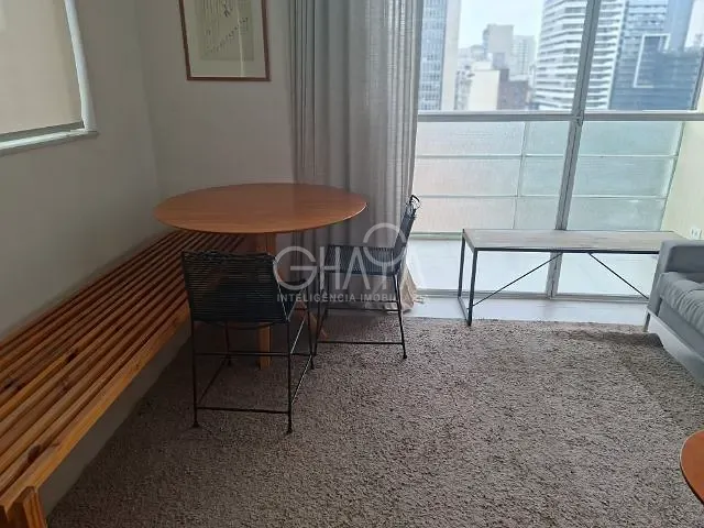 Apartamento 1 quarto e 1 banheiro, para alugar, no bairro República em São Paulo