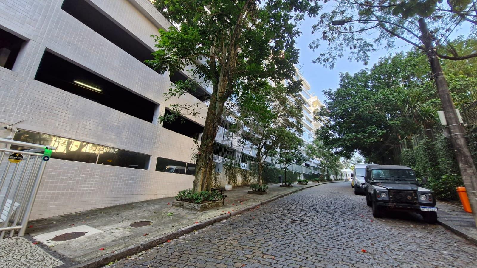 Apartamento à venda com 2 quartos, 109m² - Foto 7