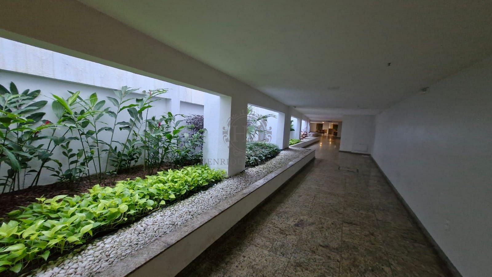 Apartamento à venda com 2 quartos, 109m² - Foto 34