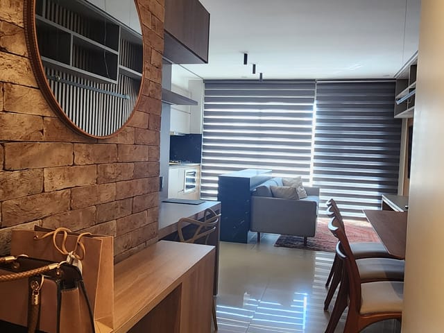 Apartamento 2 quartos e 2 banheiros, para alugar, no bairro Setor Oeste em Goiânia
