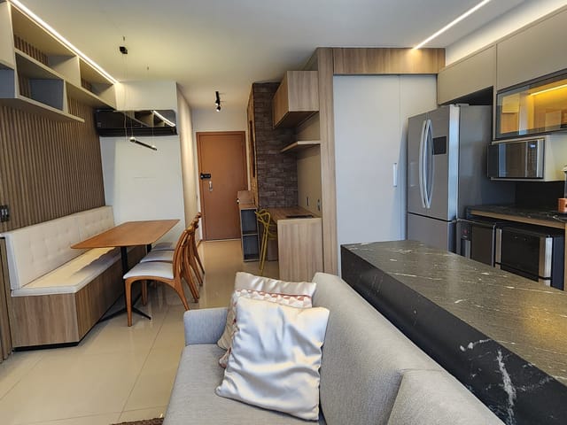 Apartamento 2 quartos e 2 banheiros, para alugar, no bairro Setor Oeste em Goiânia