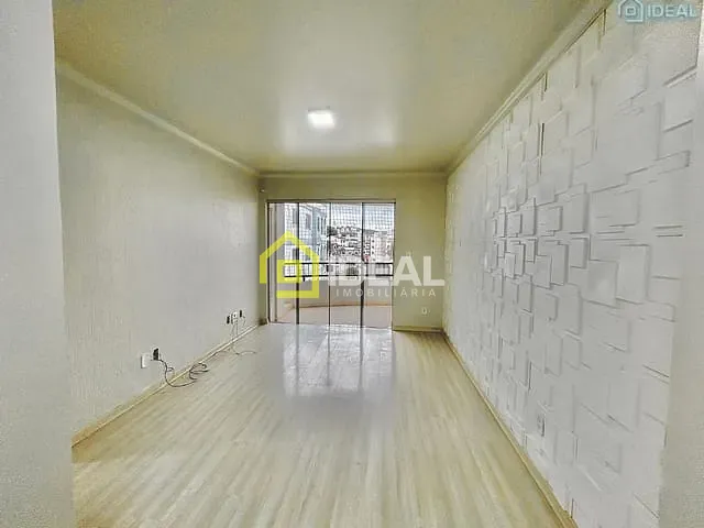Apartamento com 106m² 3 quartos e 2 banheiros, à venda, no bairro Centro em Concórdia