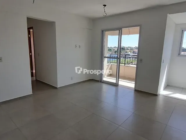 Apartamento 2 quartos e 2 banheiros, à venda, no bairro Jardim Helvécia em Aparecida de Goiânia