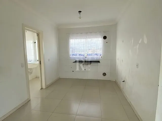 Apartamento 2 quartos e 1 banheiro, à venda, no bairro Universitário em Tijucas
