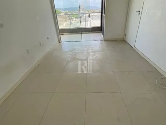 Apartamento 2 quartos e 1 banheiro, à venda, no bairro Universitário em Tijucas