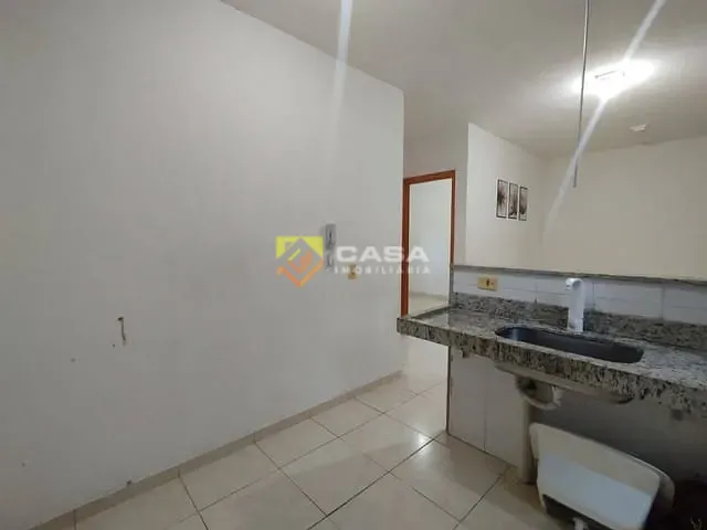 Apartamento com 46m² 2 quartos e 1 banheiro, à venda, no bairro Jardim Limoeiro em Serra