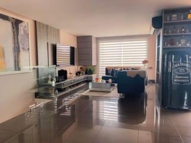 Apartamento com 231m² 3 quartos e 2 banheiros, à venda, no bairro Centro em Pelotas