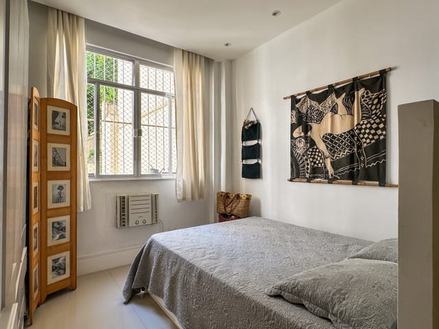 Foto do Apartamento - Quarto e sala prontinho no Leme | Vizinhos do Leme