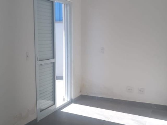 Apartamento 2 quartos e 2 banheiros, à venda ou para alugar, no bairro Santa Maria em Santo André