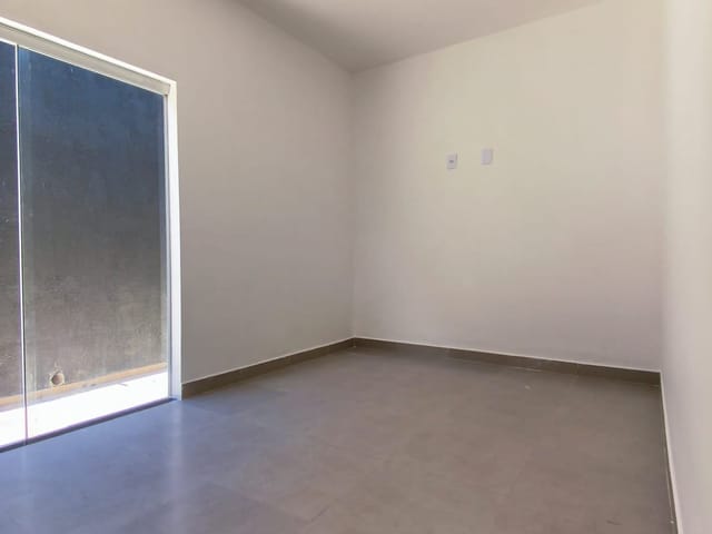Apartamento 2 quartos e 1 banheiro, à venda, no bairro Flamengo em Maricá