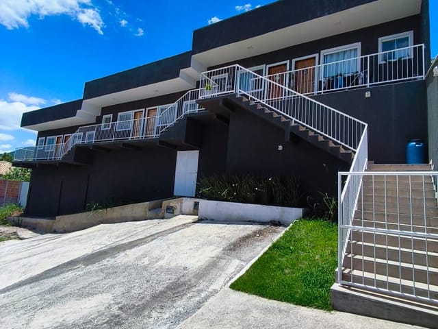 Apartamento 2 quartos e 1 banheiro, à venda, no bairro Flamengo em Maricá