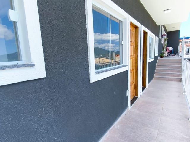 Apartamento 2 quartos e 1 banheiro, à venda, no bairro Flamengo em Maricá