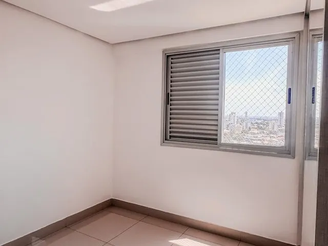 Apartamento 3 quartos e 2 banheiros, para alugar, no bairro Setor Aeroporto em Goiânia