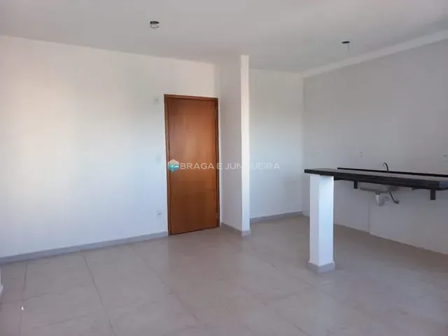 Apartamento à venda, no bairro Jardim Caparroz em São José do Rio Preto