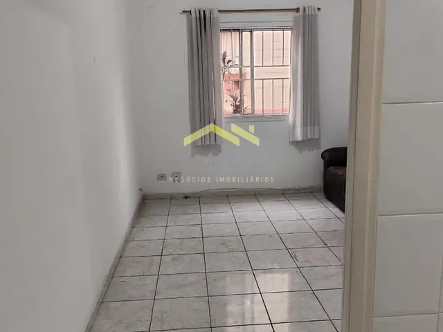 Apartamento 2 quartos e 1 banheiro, à venda, no bairro Vila Camilópolis em Santo André