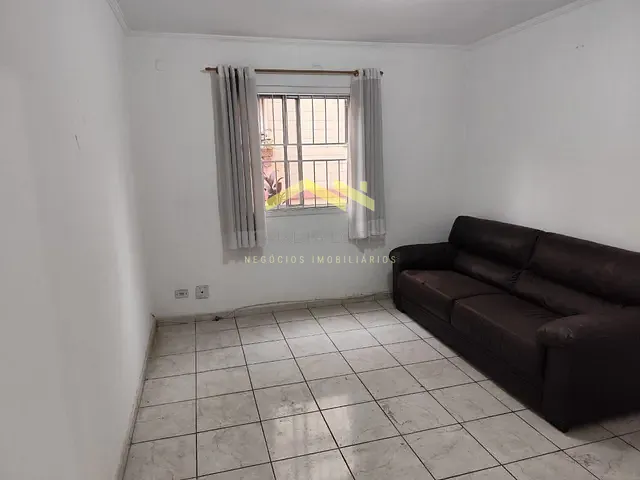 Apartamento 2 quartos e 1 banheiro, à venda, no bairro Vila Camilópolis em Santo André