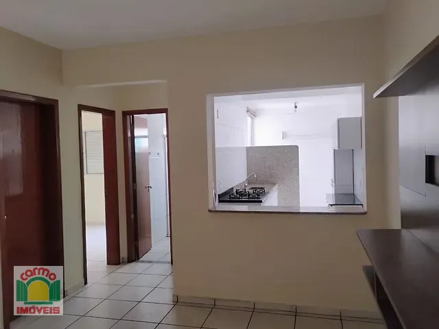 Apartamento 2 quartos e 1 banheiro, para alugar, no bairro Jundiaí em Anápolis