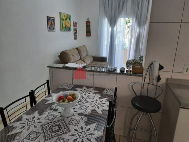 Apartamento 2 quartos e 1 banheiro, à venda, no bairro Residencial Maricá em Pindamonhangaba