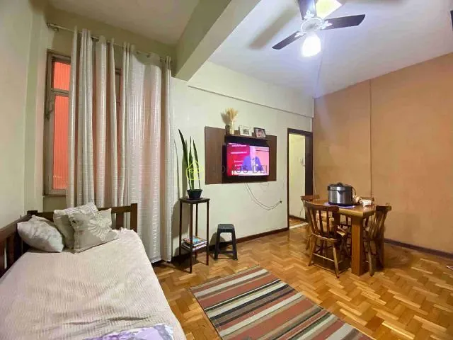 Apartamento com 53m² 2 quartos e 1 banheiro, à venda, no bairro Centro em Barra Mansa