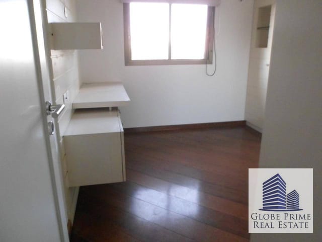 Apartamento 4 quartos e 2 banheiros, à venda, no bairro Moema em São Paulo