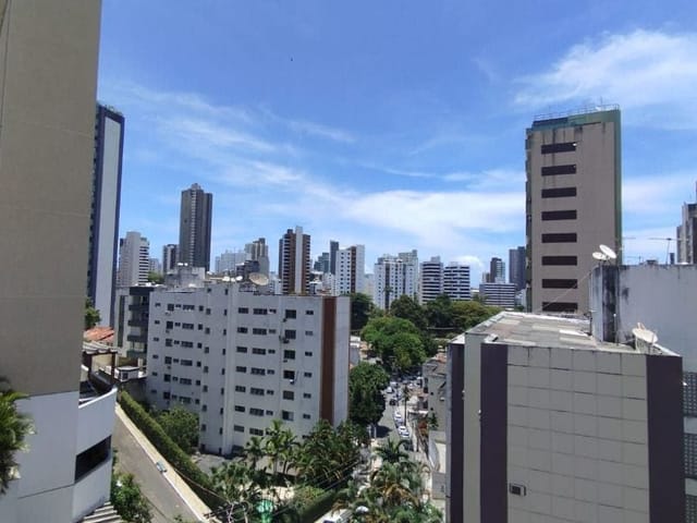 Apartamento 2 quartos e 1 banheiro, à venda, no bairro Graça em Salvador