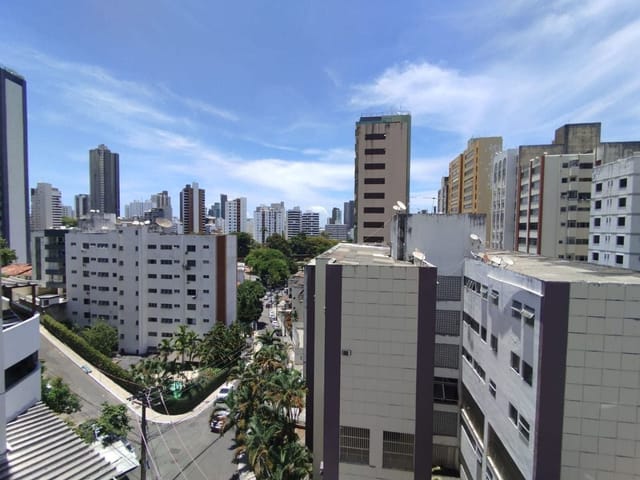Apartamento 2 quartos e 1 banheiro, à venda, no bairro Graça em Salvador